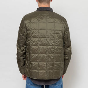 เสื้อแจ็คเก็ตผู้ชายแบบสวมใส่สบาย ปี 2026 คอตั้ง ซิปหน้า กันลม ระบายอากาศได้ดี หนา  ลายสัตว์และตัวอักษร  ขายส่ง - Product Image 6