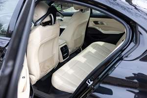 BMW Serie 7 XDrive 2021 USADO EN BUEN ESTADO, Volante a la Izquierda - Product Image 4