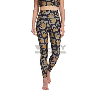 Mallas de entrenamiento para mujer de último diseño mallas ligeras de compresión de cintura alta al por mayor - Product Image 1