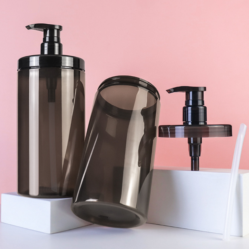 สีน้ำตาล