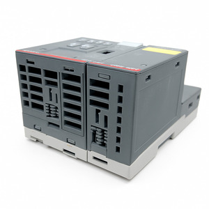 Nouveau et Original PM590-ETH C0 Nouveau Stock - Product Image 4