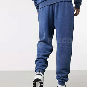 Dernier modèle de survêtement adulte respirant à manches longues avec col à capuche Mode facile pour la saison hivernale - Product Image 3