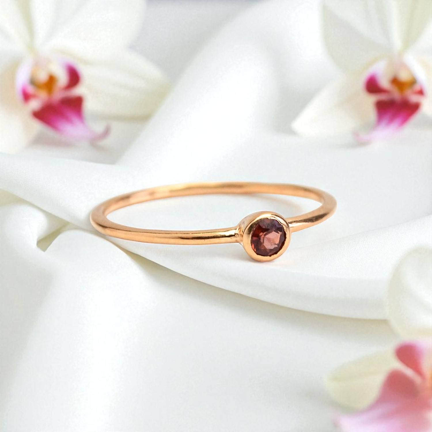 กุหลาบทองโกเมน