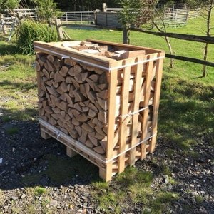 Bûches de bois de chauffage en chêne noir de qualité supérieure |   Bois de chauffage en bois dur pour le chauffage. - Product Image 4