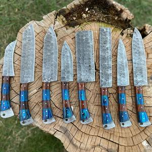 Ensemble de huit couteaux de chef en acier Damas avec lame en acier au carbone, couteau à éplucher, outils de cuisine essentiels, y compris manche en bois - Product Image 2
