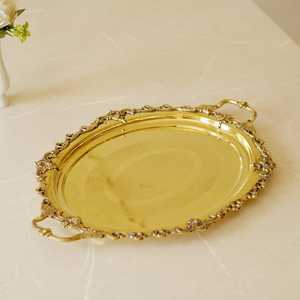 Plateau de service traditionnel en laiton Maharaja, fait main, vaisselle royale indienne pour le thé, le café, les fruits secs et la mise en place d'une table de luxe - Product Image 5