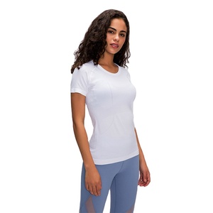 Super qualité Yoga Gym Work Out Sports femmes décontracté col rond manches courtes solide séchage rapide T-shirt de base pour hommes - Product Image 6