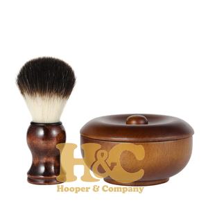 Brocha de Afeitar de Pelo Sintético en Oferta, Mango de Madera, Logotipo Personalizado Sostenible para Uso en Barberías y Salones de Belleza - Product Image 5