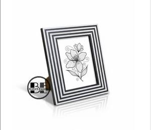 Hecho por BE 4X6 Marco DE FOTOS geométrico Resina e incrustaciones de madera Hueso de madera Resina Metal Pantalla Horizontal Vertical Decorativo para el hogar - Product Image 1