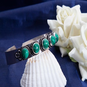 Brazalete de malaquita oxidada de Plata de Ley 925, elegante Ajuste de bisel hecho a mano para regalo de bodas de aniversario de moda - Product Image 2