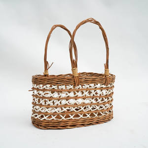 Bolsas florales tejidas a mano y macetas de cerámica al por mayor colecciones ecológicas de Vietnam - Product Image 1