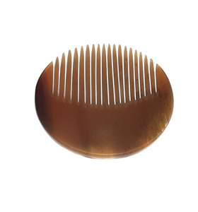Peine de cuerno de buey Bolsillo antiestático Aspecto clásico Edad media Peine de cuerno de estilo compacto ecológico y pulido - Product Image 3