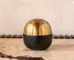 Brûleur d'encens tendance pour la maison, porte-encens de table, décoration, finition dorée, design moderne, brûleur de bukhoor en métal, parfum d'intérieur - Product Image 6