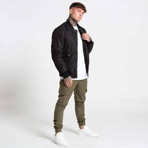 Chaqueta Bomber de diseñador para hombre de alta calidad con tela lujosa y estilo moderno para usar a la moda - Product Image 1