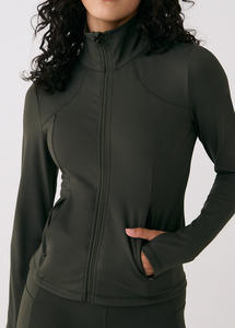 Indemand Veste matelassée élégante en diamant compressible pour les femmes, vêtements d'extérieur à la mode, veste à la mode avec logo personnalisé - Product Image 5