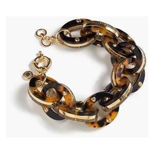 Elegante Collar con Colgante de Cuerno de Búfalo, Ecológico, Hecho a Mano, Diseño Moderno, Ligero y Duradero - Product Image 1