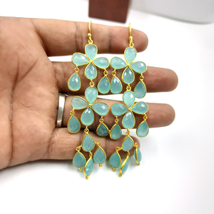 Boucles d'oreilles pendantes en calcédoine aqua en forme de fleur, design élégant de chandelier pour soirée, en alliage de zinc, vente en gros - Product Image 2