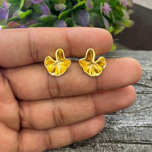 Classic <b>finely</b> detailed and crafted 18k gold plating <b>stud</b> <b>earrings</b> for women crumpled paper texture <b>stud</b> <b>earring</b> anti tarnish - Product Image 2