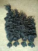 Ekstensi Rambut Manusia Remy India Mentah 8"-32" Tahan Rontok Lembut Berkilau Bebas Bahan Kimia Jahitan Ganda Semua Warna Asli