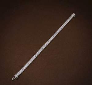 สร้อยข้อมือเพชรเทนนิสสุดหรู ผลิตจากเพชรเลี้ยงในห้องปฏิบัติการ ชุบทอง 14K ได้รับการรับรอง สำหรับทุกเพศ เหมาะสำหรับงานแต่งงาน วันครบรอบ และสวมใส่ในชีวิตประจำวัน - Product Image 1