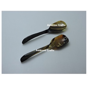 Ensemble cuillère et fourchette de service à salade en corne de Viking avec poignée pour ustensiles de cuisine de table - Product Image 1