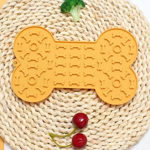 New Eco-Friendly Portable <b>Silicone</b> Licking <b>Mat</b> for Dogs Food-Grade Slow-Feeding with Suction Cups - Product Image 3