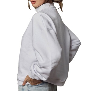 Sweat surdimensionné en molleton de coton décontracté pour femmes avec col montant pull à manches longues pour l'hiver automne Position du logo avant - Product Image 4