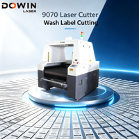 Machine de découpe laser CO2 DOWIN DTF avec plateforme d'alimentation automatique pour la découpe d'étiquettes de soin et d'étiquettes en TPU cristallin