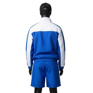 Conjunto Deportivo de Dos Piezas para Hombre, Chaqueta con Capucha y Pantalones Cortos, Diseño Personalizado con Estampado Animal Paisley, 100% Poliéster, Cierre de Cremallera - Product Image 6