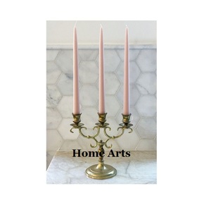 Candélabre de couleur or de conception avantageuse avec 3 bras de bonne qualité en laiton événement Occasion décor bougeoir en vrac - Product Image 1