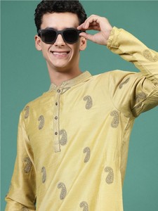Designer คุณภาพระดับพรีเมียมงานแต่งงานเทศกาล Paisley พิมพ์ด้ายทํางานรูกุญแจคอ Kurta พิมพ์ผู้ชาย Kurta พร้อมชุดนอนสําหรับชาย - Product Image 5