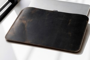 Housse de protection pour ordinateur portable en cuir véritable durable et légère de style moderne pour le travail, l'école et le bureau UsenGLS-0230 - Product Image 6