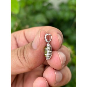 Pendentif en argent 925 avec pierre péridot, motif numérique, pour fiançailles - Product Image 2