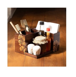 Porte-serviettes décoratif en métal de haute qualité personnalisable avec base en bois brun au motif papillon pour la décoration de la maison ou de la chambre - Product Image 4