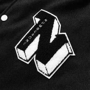 Veste universitaire pour femme Design confortable à la mode Plusieurs couleurs disponibles Parfait pour une tenue décontractée - Product Image 4