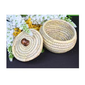 ตะกร้าสานมือหญ้าซาบีที่มีดีไซน์เป็นมิตรต่อสิ่งแวดล้อมธรรมชาติสำหรับการจัดระเบียบบ้านและพื้นที่ใช้สอยตกแต่ง - Product Image 3