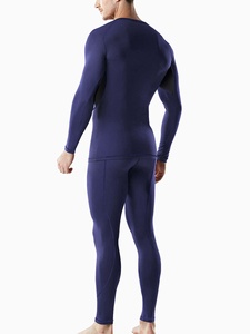 Vente de gros Ensemble de fitness pour homme Rashguards et pantalons à sublimation personnalisables avec logo à la taille - Product Image 4