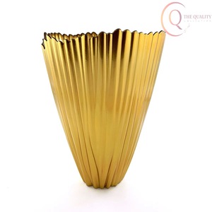 Jarrón de Metal Hecho a Mano con Acabado Artístico Único, Perfecto para Decoración Moderna, Regalos y Exhibición - Product Image 4