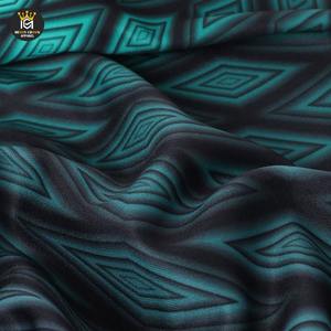 Pull à capuche Offres Spéciales avec logo personnalisé pour hommes Sweat à capuche surdimensionné sublimé à la mode avec des couleurs contrastées Sweats à capuche pour hommes teints en couleur unie - Product Image 5