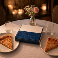 Boîte à pizza personnalisée pour la Saint-Valentin avec intérieur doublé de papier aluminium pour dîner romantique et emballage alimentaire à emporter pour les fêtes