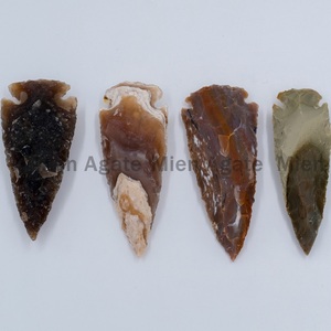 Puntas de flecha de ágata India Natural hechas a mano de la mejor calidad técnica tallada venta al por mayor colgante de puntas de flecha de ágata a granel - Product Image 1
