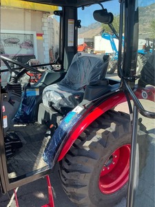 รถแทรกเตอร์ TYM T3025CH คุณภาพส่งออก ซื้อเลยพร้อมจัดส่งรวดเร็ว ตัวเลือกที่สมบูรณ์แบบสำหรับงานเกษตรหนักและรถแทรกเตอร์การเกษตร - Product Image 2