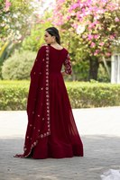 Marron Couleur Broderie TV Série Actrice Style Paillettes-Multi Zari Brodé Travail Vichitra Personnalisable Fête Kurti Ensemble pour
