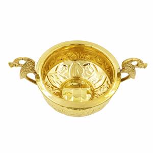 Urli de latón con forma de pavo real, tazón decorativo hecho de latón de primera calidad, perfecto para decoración festiva, flores flotantes y estilo tradicional para el hogar. - Product Image 2