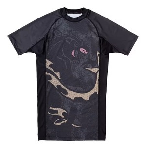 เสื้อรัดรูปแขนสั้นของผู้ชายเสื้อรัดรูปแห้งเร็วสำหรับใส่ RRI-MR-04ศิลปะการต่อสู้ - Product Image 1