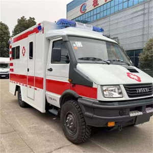 Ambulance tout-terrain diesel d'occasion à quatre roues motrices, véhicule de secours d'urgence permanent, transmission manuelle, émission Euro 4, 3-8m - Product Image 2