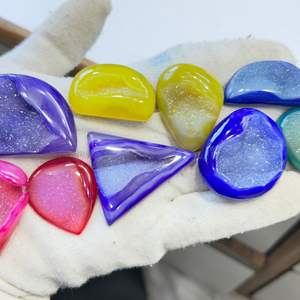 พลอยอาเกตดรูซี่สีธรรมชาติทรงคาโบชองแบบเม็ดเดี่ยว - คุณภาพสูง ผ่านการรับรองจากผู้ตรวจสอบอิสระ ผ่านการเคลือบแว็กซ์/น้ำมัน สำหรับทำเครื่องประดับ - Product Image 3