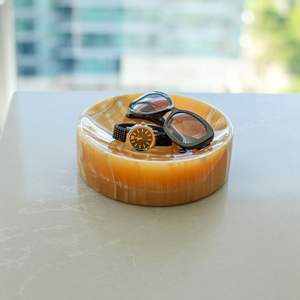 Bol de service classique pour fêtes, en résine époxy écologique, de qualité supérieure, design élégant, par Quality Enterprises - Product Image 3