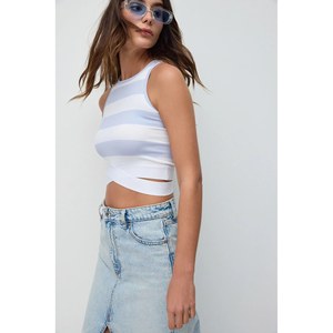 Camiseta Casual de Mujer 100% Algodón - Product Image 3