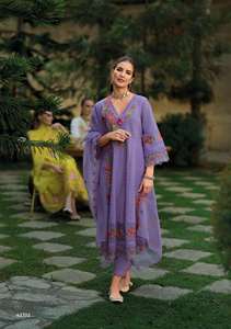 Autoestampados de algodón puro Chikanakari Anarkali Salwar Kameez, trabajo delantero y trasero para boda, colección de ropa india y pakistaní - Product Image 2